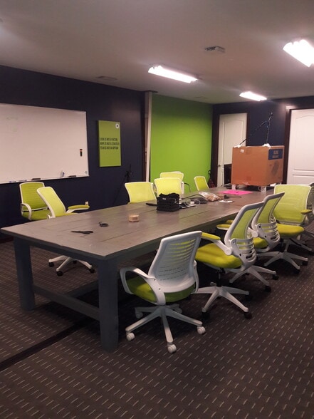 More Photos Of 955 Commercial St NE, Conyers Loft Creative Space For Sale