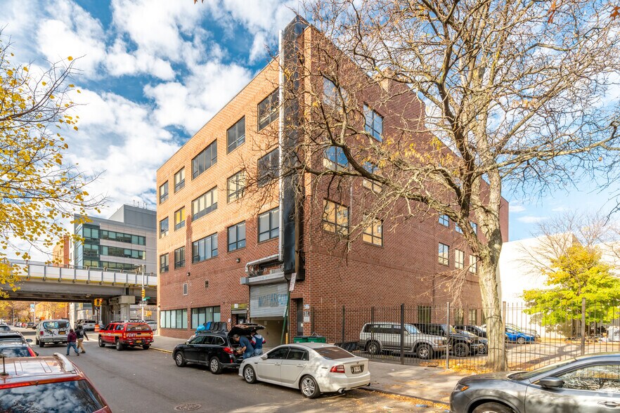 More Photos Of 1751 Park Ave, New York Office For Lease