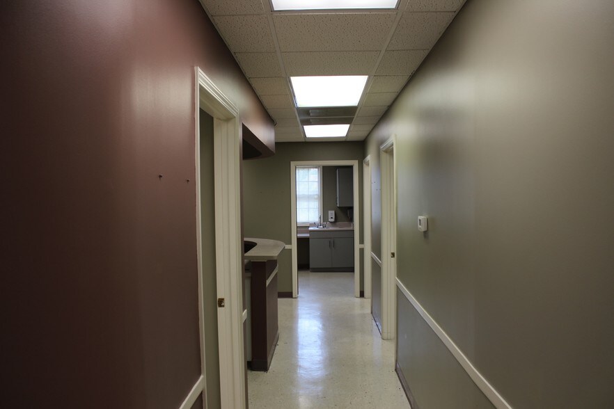 More Photos Of 2855 Northpark Ave, Huntington Medical For Lease