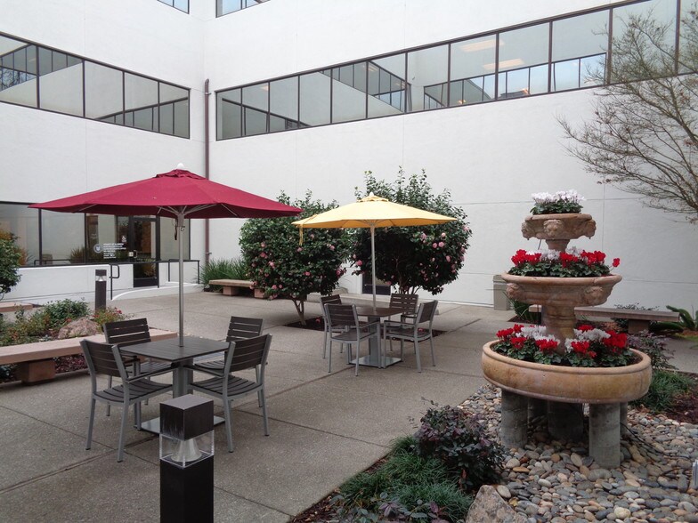 More Photos Of 7600 Dublin Blvd, Dublin Loft Creative Space For Lease