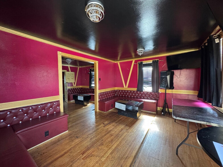 More Photos Of 5606 Talbott Pl, Woodlawn Storefront Retail Office For Sale