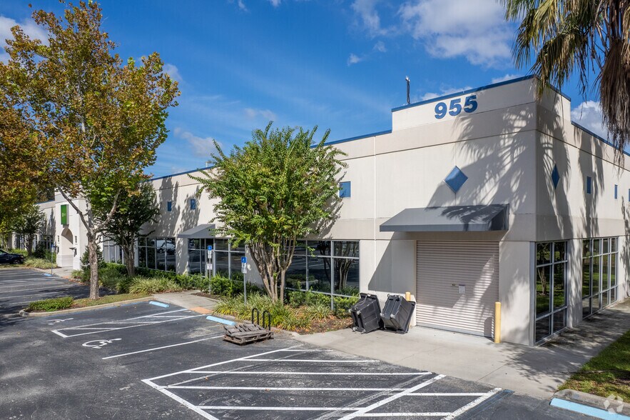 More Photos Of 955 Keller Rd, Altamonte Springs Office For Lease