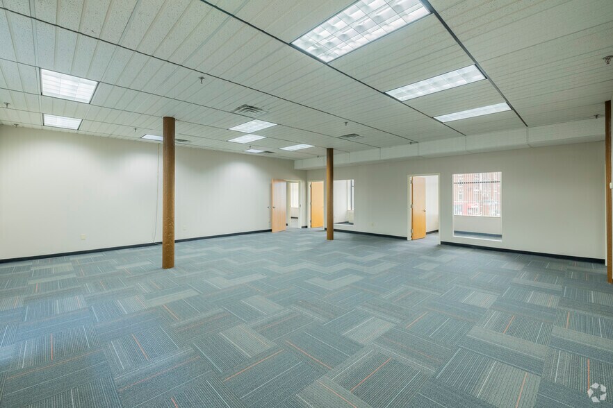 More Photos Of 977-1001 Elm St, Manchester Office For Lease