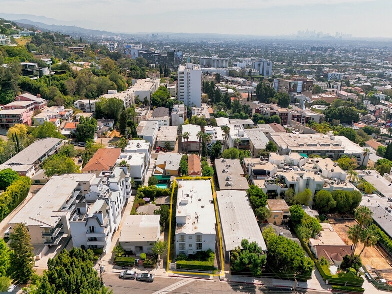More Photos Of 1214 N Clark St, West Hollywood Apartments For Sale