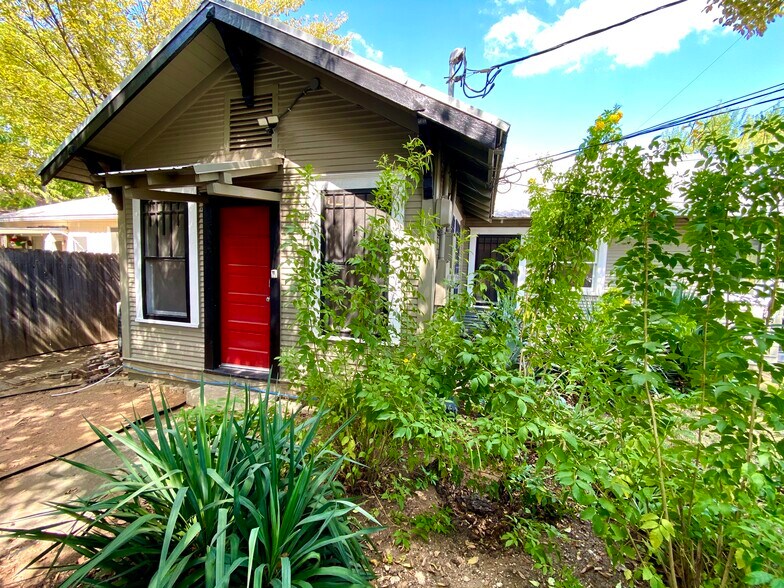 More Photos Of 78 San Marcos St, Austin Office Residential For Lease