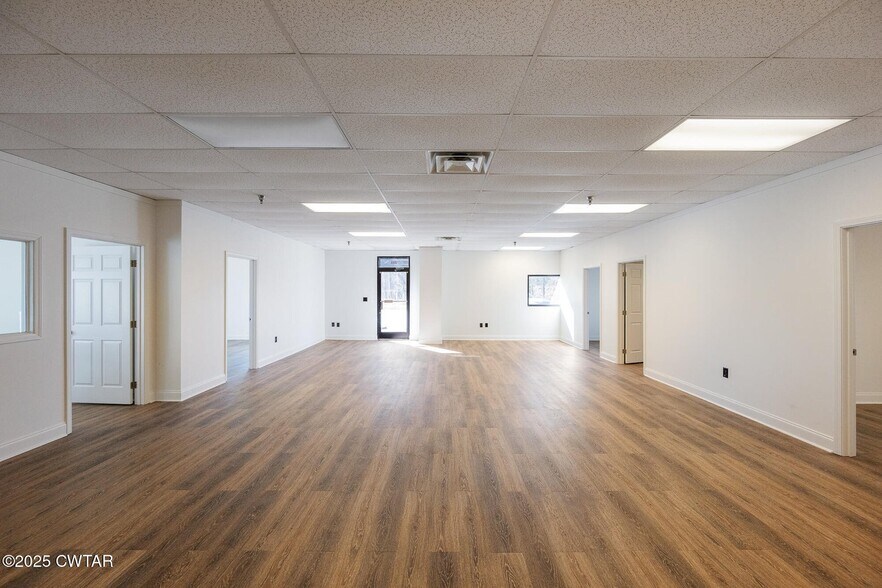More Photos Of 288 Elliot Power Dr, Lexington Industrial For Sale