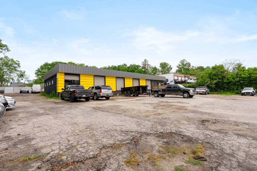 More Photos Of 860 W Main St, Spartanburg Flex For Sale