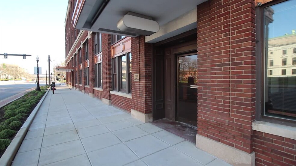 Primary Photo Of 701 S Clinton St, Fort Wayne Office For Lease