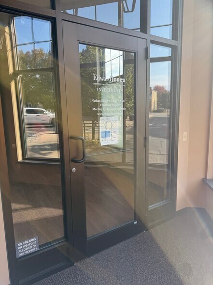 More Photos Of 351 E Main St, Sun Prairie Apartments For Lease