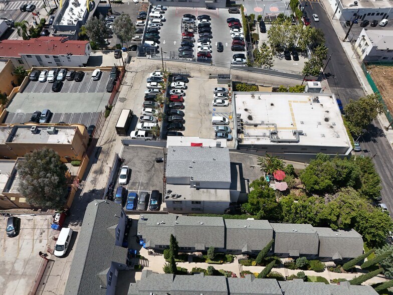 More Photos Of 434 N Lake St, Los Angeles Apartments For Sale