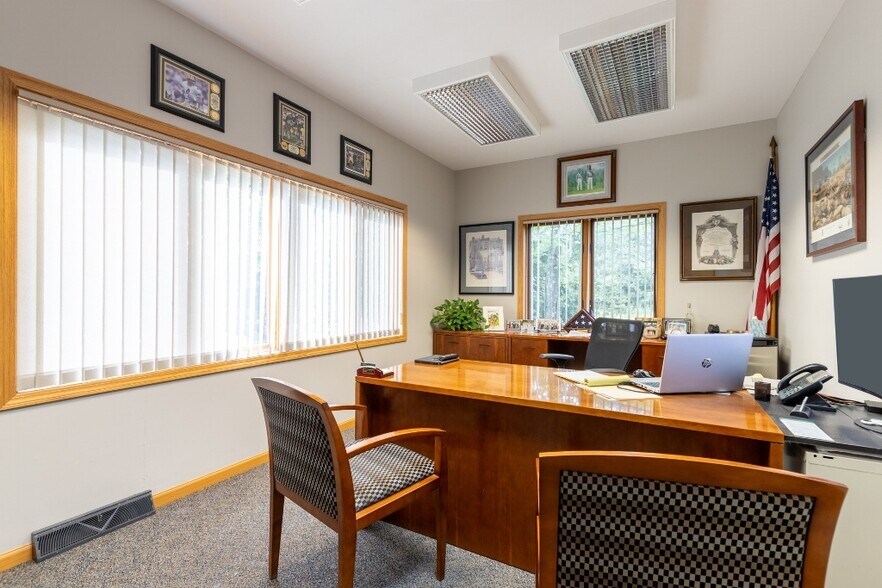 More Photos Of 226126 Hummingbird Rd, Wausau Medical For Sale