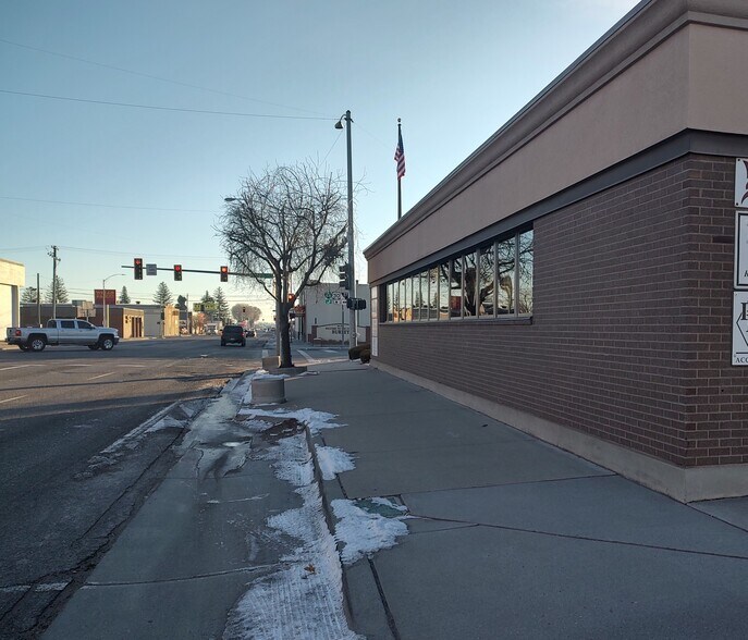 More Photos Of 1200 Overland Ave, Burley Medical For Sale