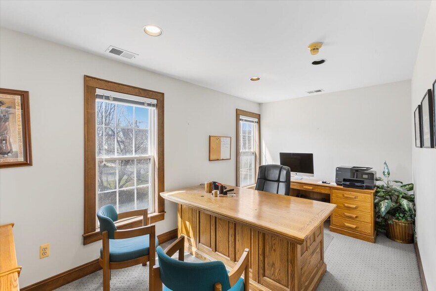More Photos Of 27 Main St, Sparta Office For Sale
