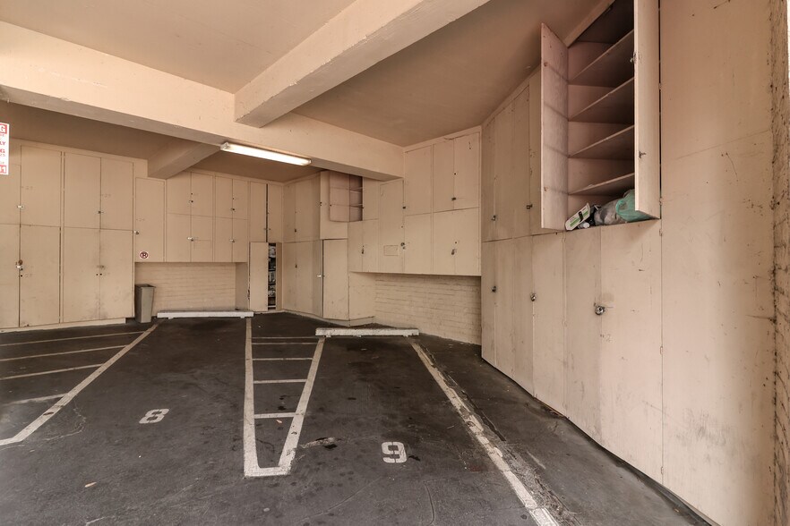 More Photos Of 1100 S Beverly Dr, Los Angeles Loft Creative Space For Sale