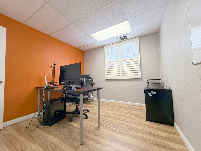 More Photos Of 6635 S Dayton St, Greenwood Village Office Residential For Sale