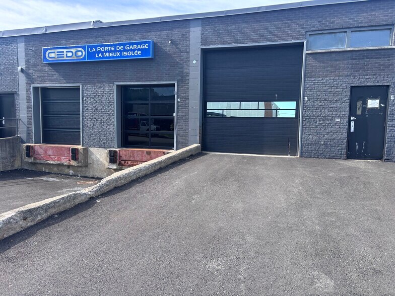 Primary Photo Of 605 Boul Iberville, Repentigny Flex For Lease