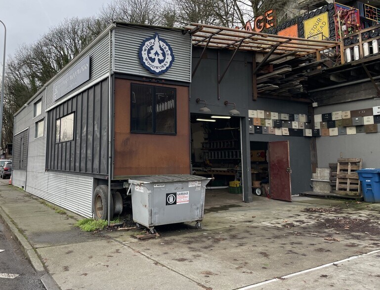 Primary Photo Of 2533 Westlake Ave N, Seattle Warehouse For Lease