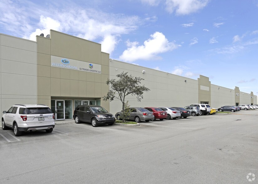 More Photos Of 6300-6332 NW 97th Ave, Miami Warehouse For Sale