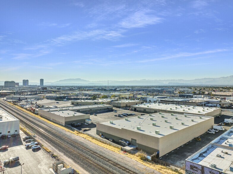 Primary Photo Of 2960 S Highland Dr, Las Vegas Warehouse For Lease