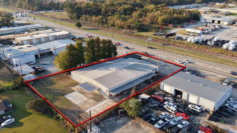 More Photos Of 9170 S Choctaw Dr, Baton Rouge Warehouse For Lease
