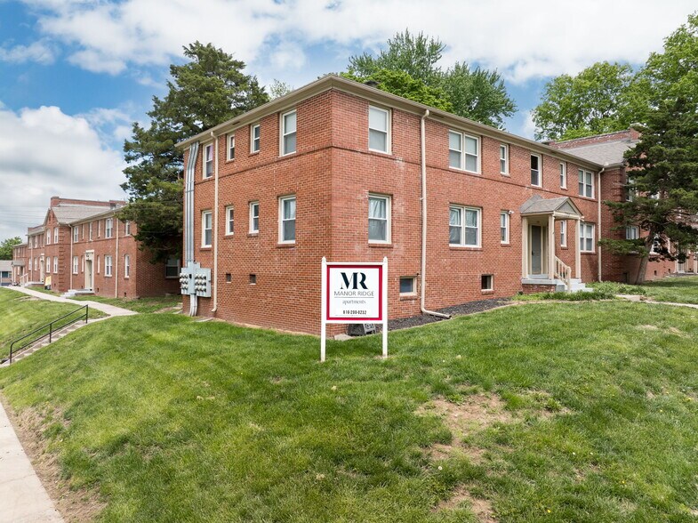 Primary Photo Of 120 W Elizabeth St, Independence Apartments For Sale