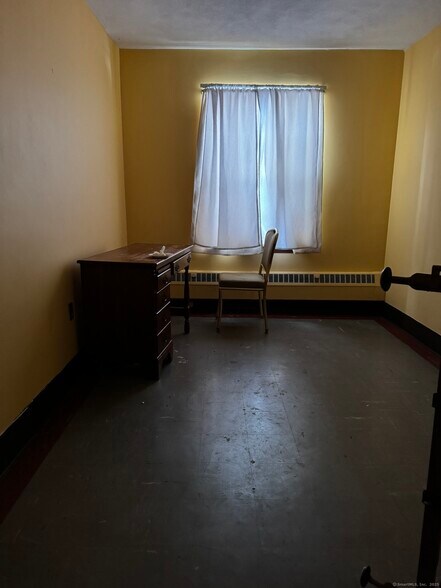 More Photos Of 11 Charter Oak Pl, Hartford Multifamily For Sale