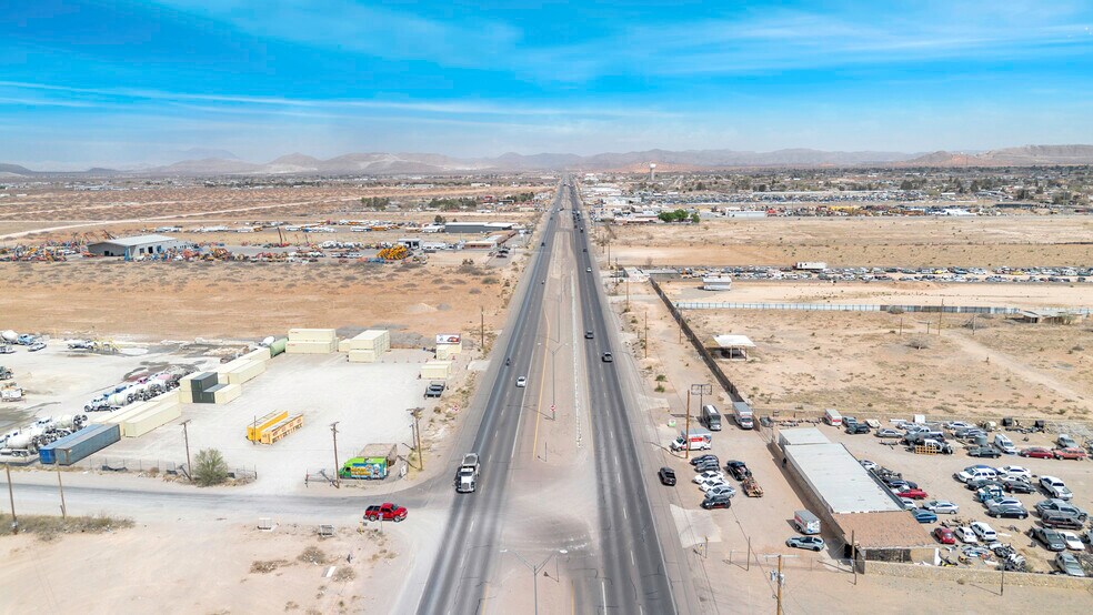 More Photos Of 14010 Montana Ave, El Paso Auto Salvage Facility For Sale