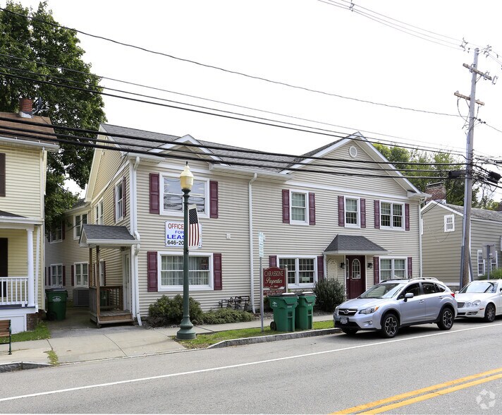 Primary Photo Of 1076 Main St, Fishkill Loft Creative Space For Lease