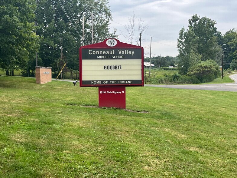 More Photos Of 22154 PA-18, Conneautville Schools For Sale