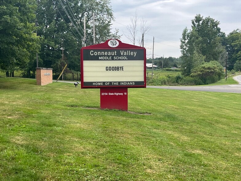 More Photos Of 22154 PA-18, Conneautville Schools For Sale