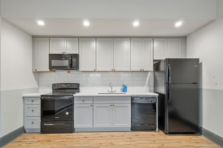 More Photos Of 2808 Philip St, New Orleans Apartments For Sale