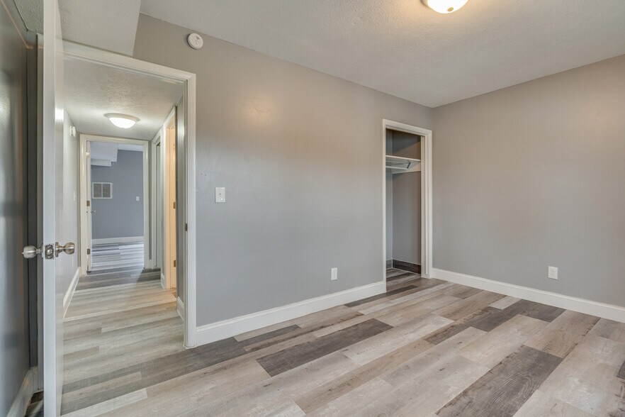 More Photos Of 1433 Stratford Rd, Kingsport Apartments For Sale