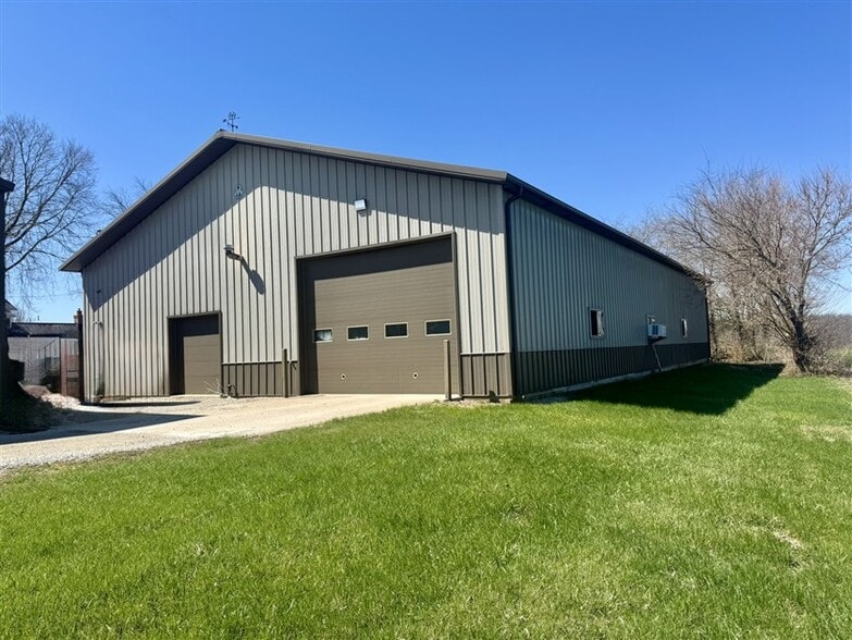 More Photos Of 8062 US Route 127, Greenville Flex For Sale