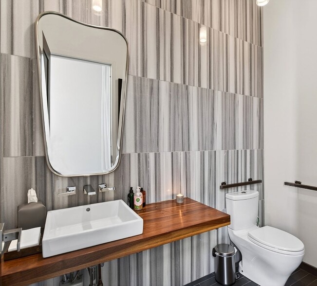 More Photos Of 1205 Paris Ave, Nashville Apartments For Sale