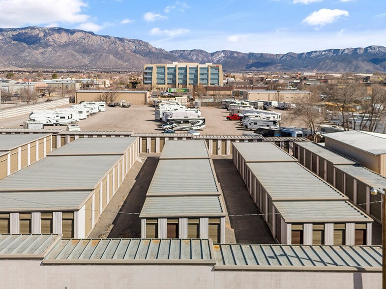 More Photos Of 5604 Carmel Ave NE, Albuquerque Self Storage For Sale