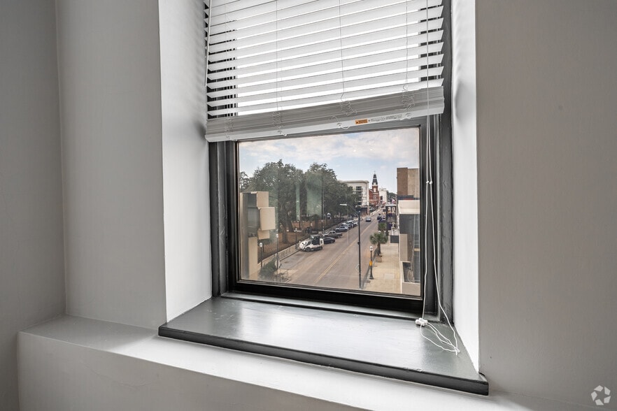 More Photos Of , Mobile Unknown For Sale