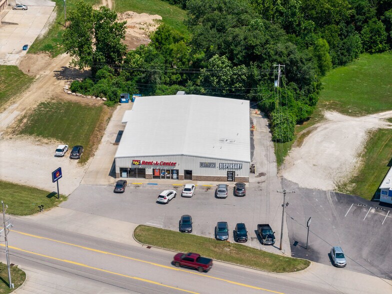 More Photos Of 1812 S Business 54, Eldon Bank For Sale