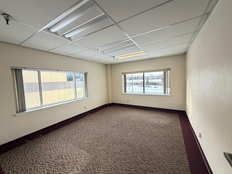 More Photos Of 1301 Huffman Rd, Anchorage Medical For Lease