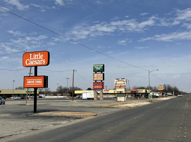 Primary Photo Of 1234 N Mockingbird Ln, Abilene General Retail For Lease