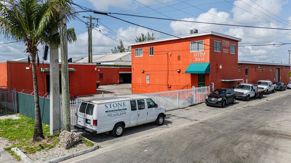 More Photos Of 3750 NW 43rd St, Hialeah Warehouse For Sale