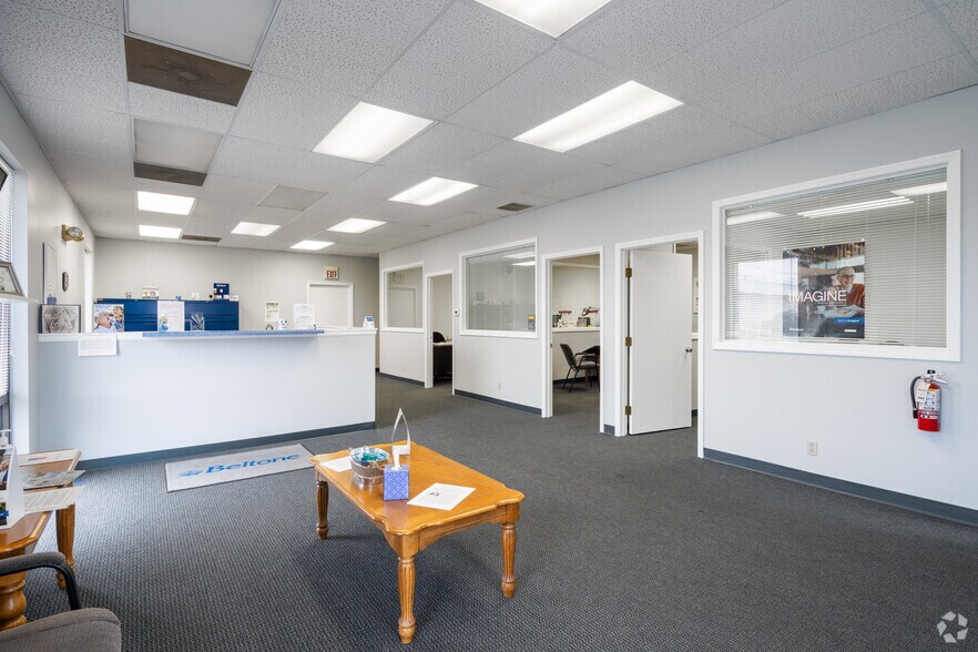 More Photos Of 2980 N Main St, Decatur Medical For Lease