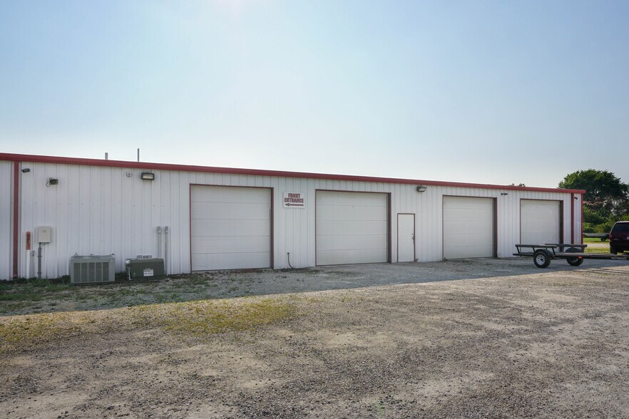 More Photos Of 18050 County Road 1000, Saint James Storefront For Lease