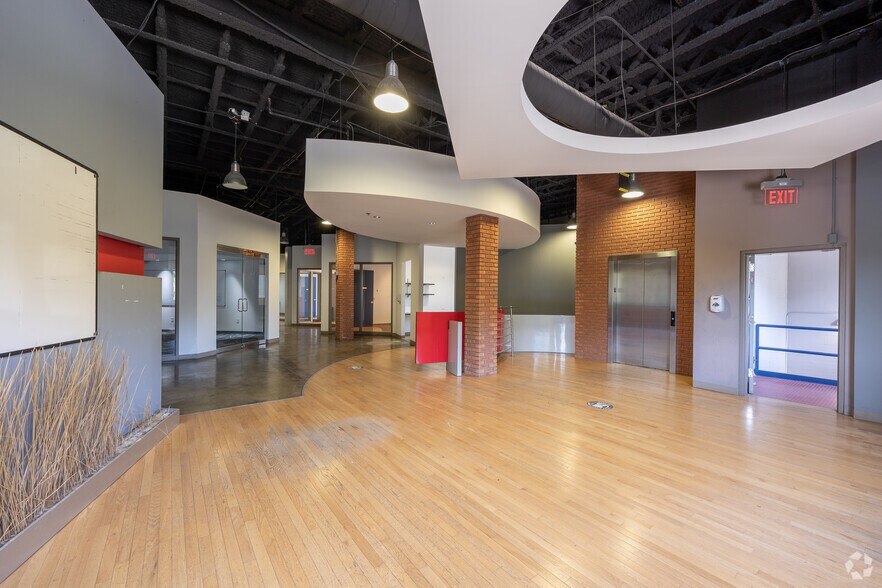More Photos Of 1200 White St SW, Atlanta Office For Sale