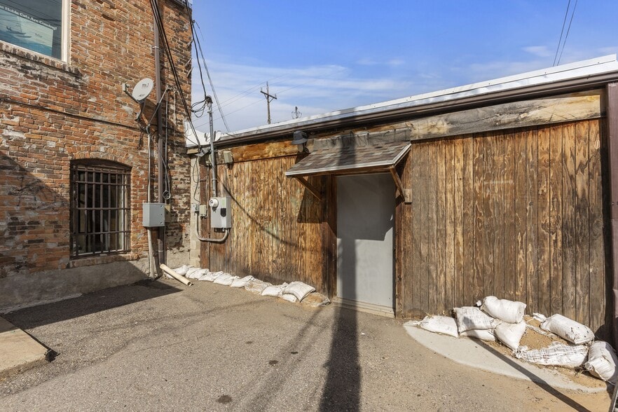 More Photos Of 2208-2212 S Washington blvd, Ogden Storefront Retail Office For Sale
