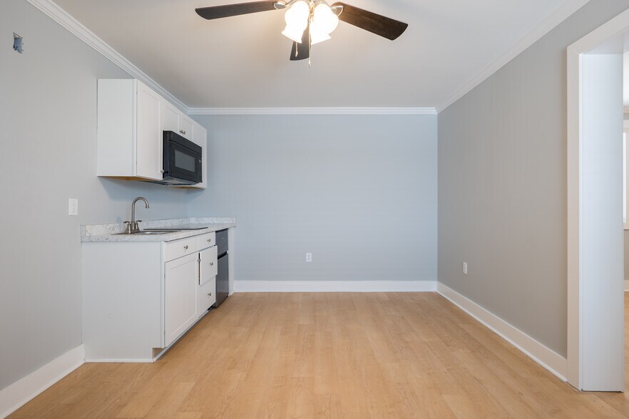 More Photos Of 149 West Thigpen Avenue, Lakeland Apartments For Sale