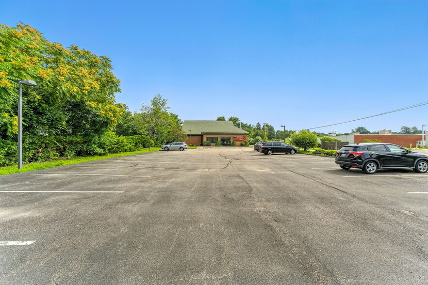 More Photos Of 1172 Main St, Wyoming Restaurant For Sale