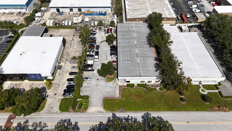 More Photos Of 4539 36th St, Orlando Warehouse For Sale