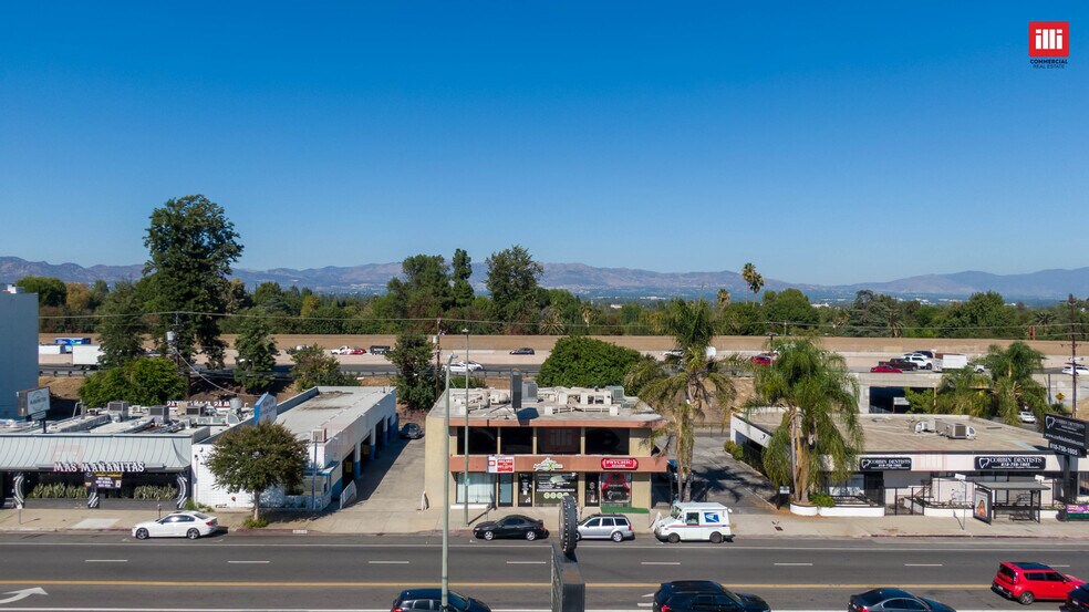 More Photos Of 19709 Ventura Blvd, Woodland Hills Office For Sale