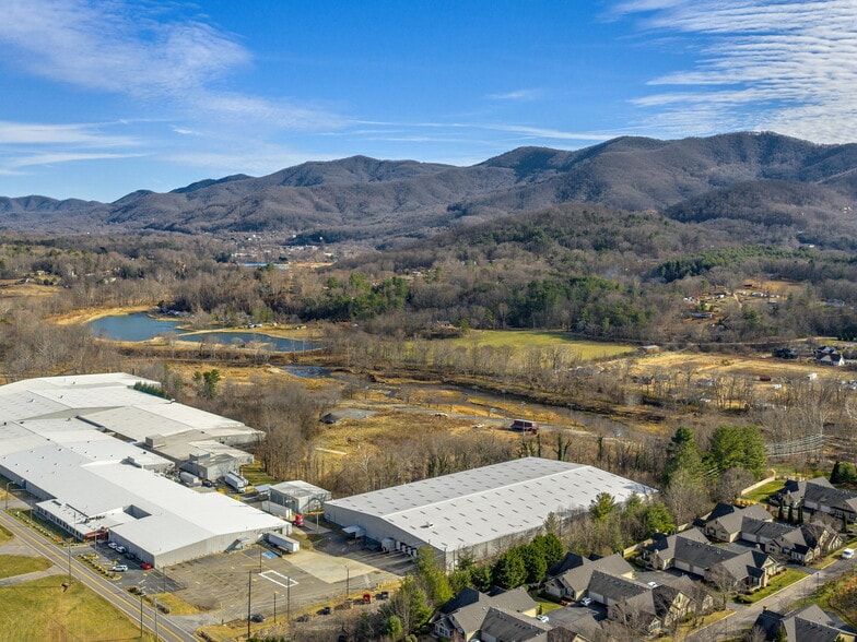 More Photos Of 875 Warren Wilson Rd, Swannanoa Manufacturing For Lease