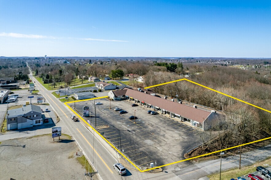 More Photos Of 16761 Saint Clair Ave, East Liverpool Unknown For Lease